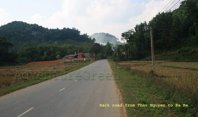 Back road from Thai Nguyen to Ba Be National Park