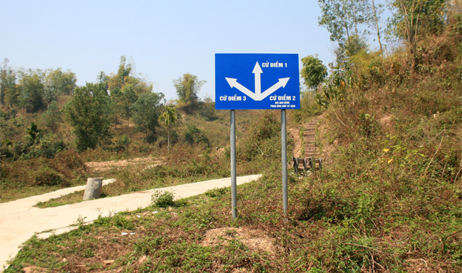 Signpost at Him Lam Hills