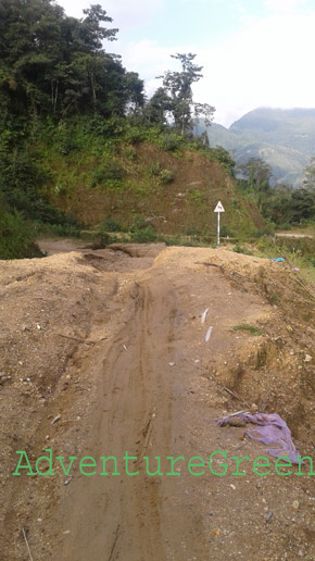 Bad trail at Mount Chieu Lau Thi