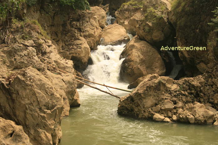 Dau Dang Waterfall on our trekking tour through the Ba Be National Park