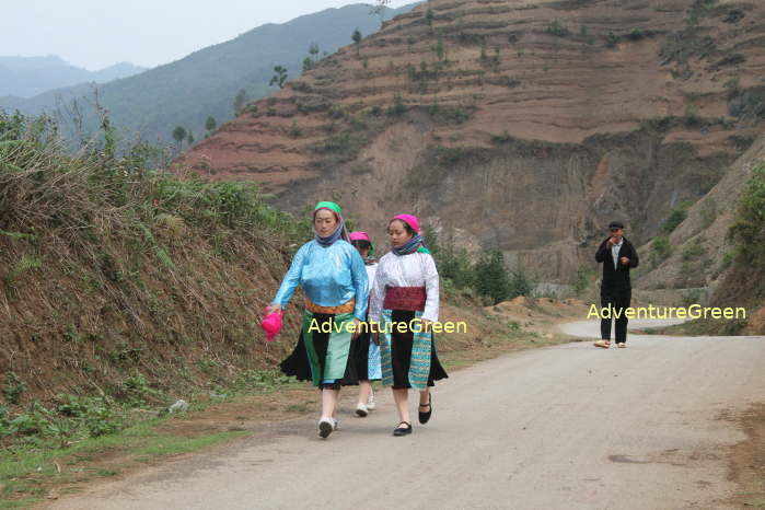 A Hmong Family on the way to the Ma Le Market, Dong Van, Ha Giang