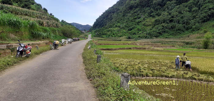 The scenic road from Pu Luong to Lung Van