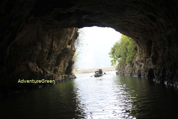 Trang An has several underwater as well as dry caves