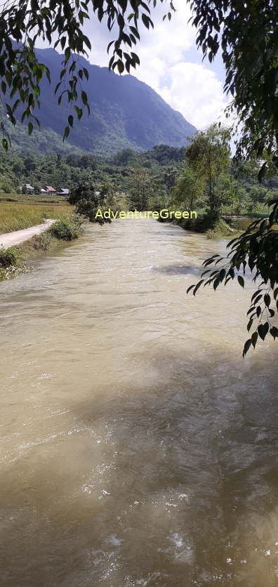 The Nua River at Pu Luong