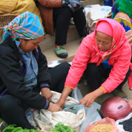 Bac Ha ethnic market