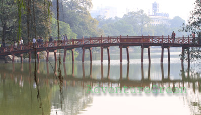 Hoan Kiem Lake, Hanoi, Vietnam