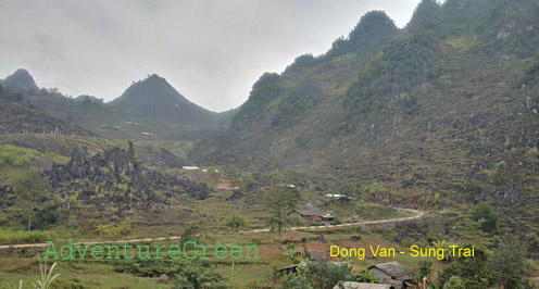 Sung Trai, Dong Van