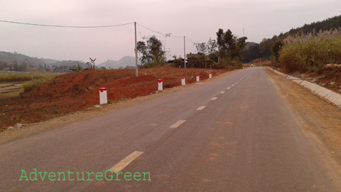 A peaceful road at Co Noi to Muong Khoa and Ta Khoa, Son La