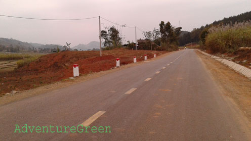 A peaceful road at Co Noi to Muong Khoa and Ta Khoa, Son La
