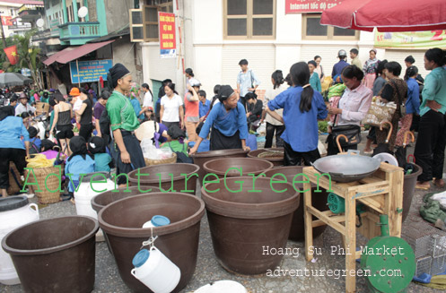 hoang-su-phi-market