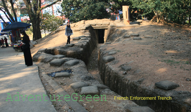 The trench between the top bunker and the entrance bunker at A1 Knoll (Eliane 2) which caused much difficulty to the Viet Minh