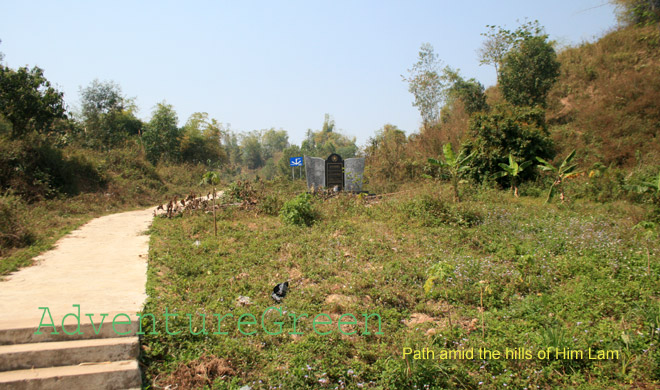 Path amid the hills of Him Lam (Beatrice)