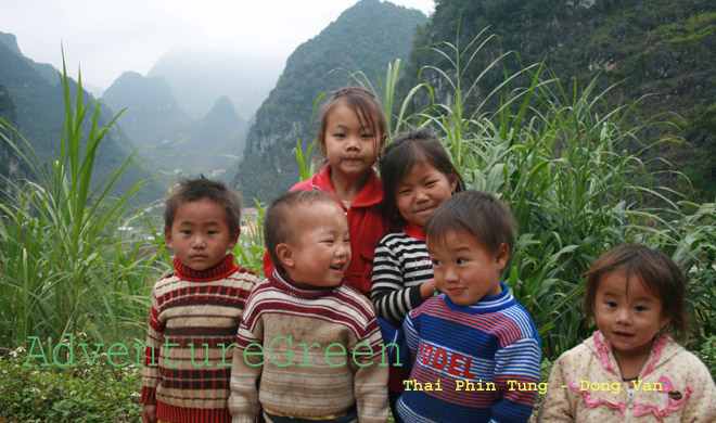 Children at Thai Phin Tung, Dong Van