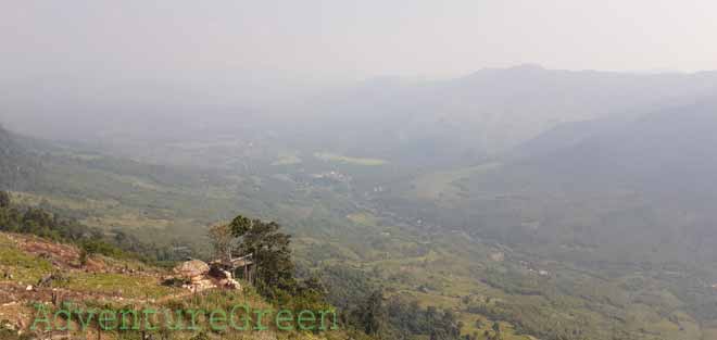 A breathtaking panoramic view from Hang Kia