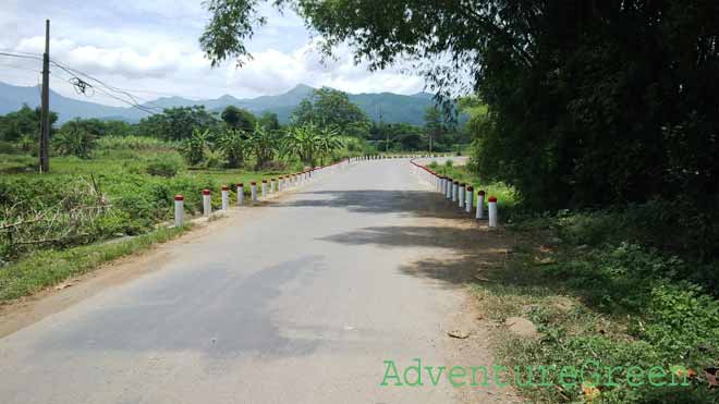 Lac Thuy, Hoa Binh (Northwest) in a heat strike in July