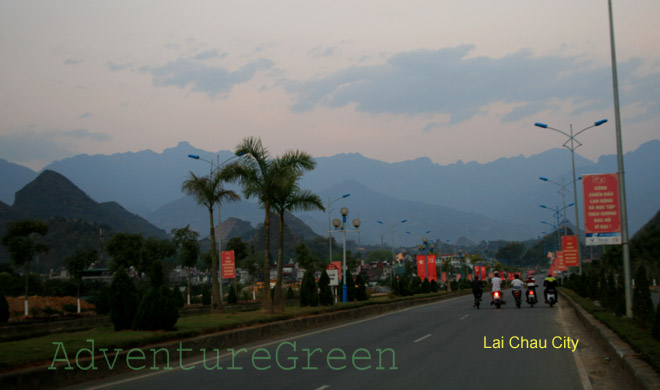 Lai Chau City at dusk