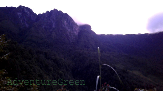 Night fell quickly and Nui Muoi was not near