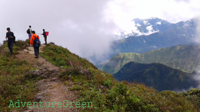 Adoring the sublime landscape around Bach Moc Luong Tu