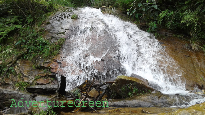 A nice waterfall on the journey to Bach Moc Luong Tu