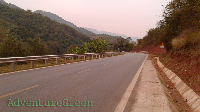 Route 6 snakes its way amid the mountains at Yen Chau, Son La