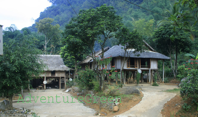 The outside of the homestay at Hang Village