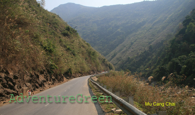 Road to Mu Cang Chai