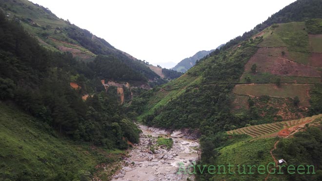 A scenic mountain view near Tram Tau, Yen Bai