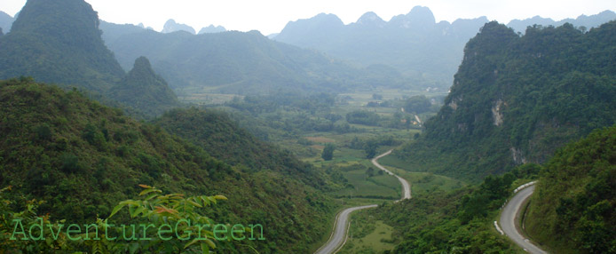 A breathtaking view of the landscape at the Ma Phuc Pass, Cao Bang