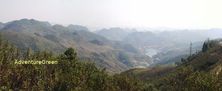 Pha Din Pass between Dien Bien and Son La