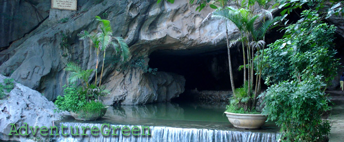 Entrance to the Nhi Thanh Cave