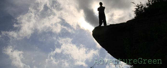 Trekking Ta Xua, Turtle Head Boulder