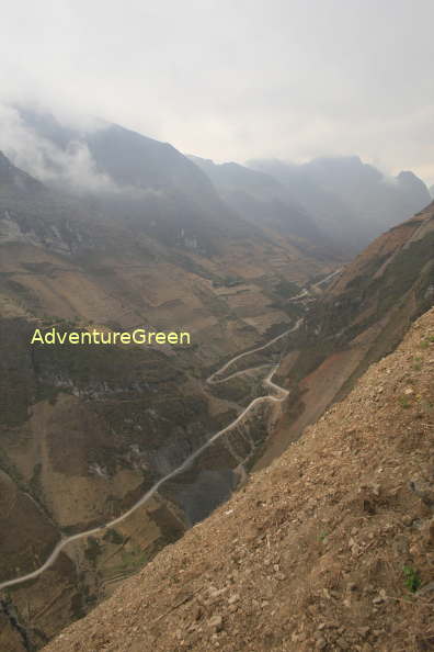 Road at the Ma Pi Leng Pass in Meo Vac District, Ha Giang Province