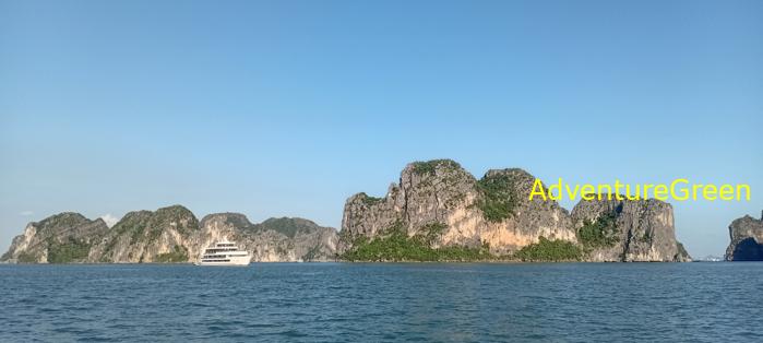 Travel guide to Halong Bay, Vietnam