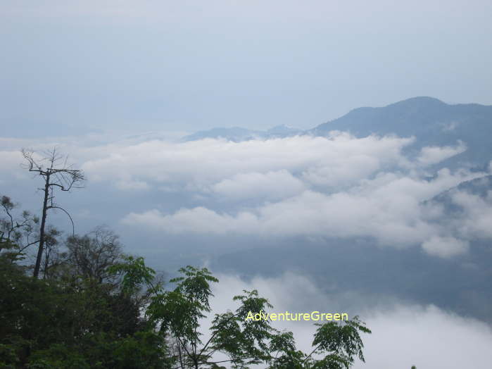 Clouds are often found at Hang Kian in October - March period