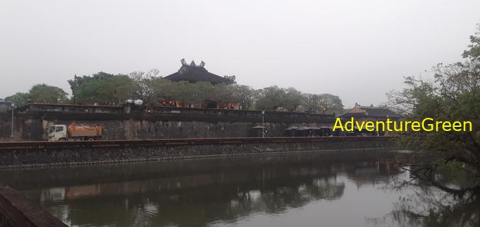 Travel guide to Hue, Vietnam Travel guide to Hue, Vietnam