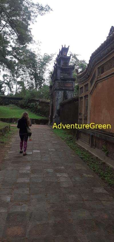 Travel guide to Hue, Vietnam Travel guide to Hue, Vietnam