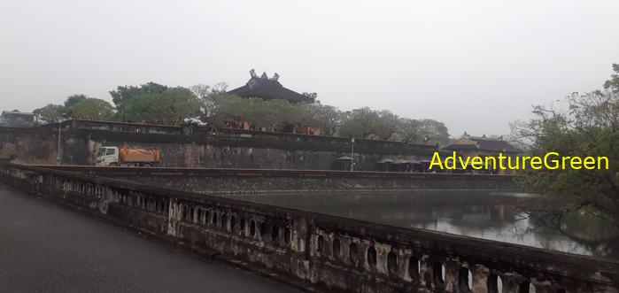 Travel guide to Hue, Vietnam Travel guide to Hue, Vietnam