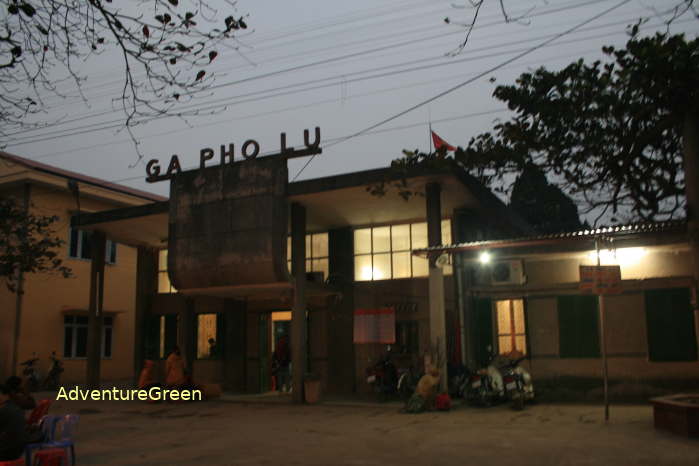 Pho Lu Train Station where we can travel to and from Bac Ha by train