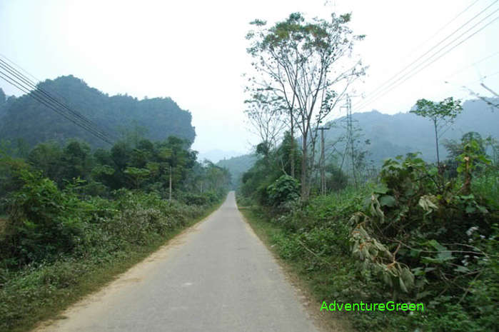 Road to the Pu Mat National Park