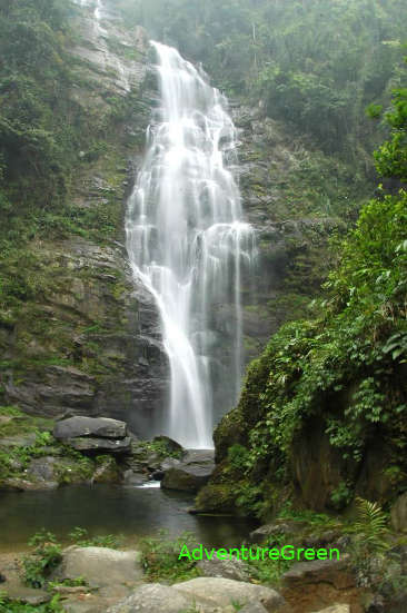 Khe Kem Waterfall, Pu Mat