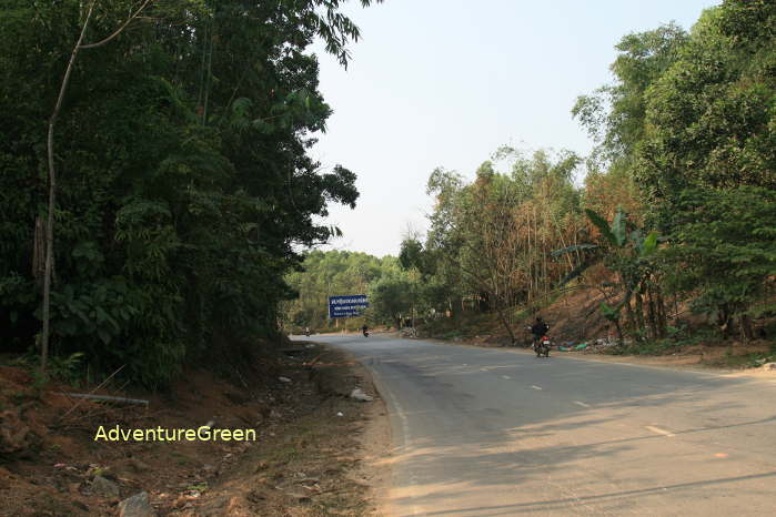 Route 2 at Doan Hung (Phu Tho Province) connects Hanoi and Yen Bai Province