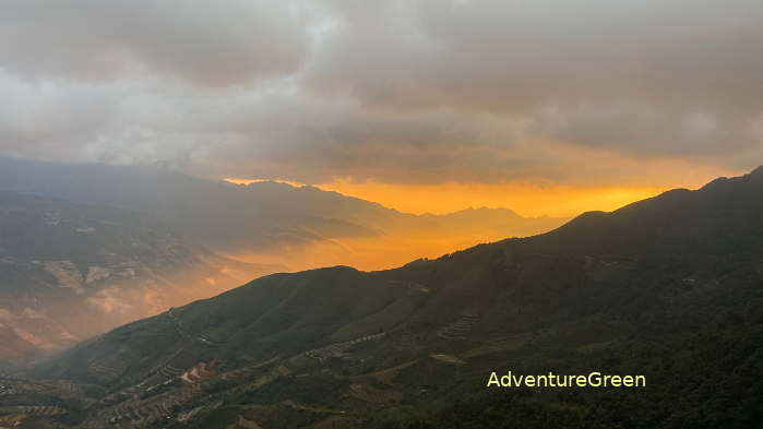 Dawn over Ta Xua, Bac Yen District, Son La Province