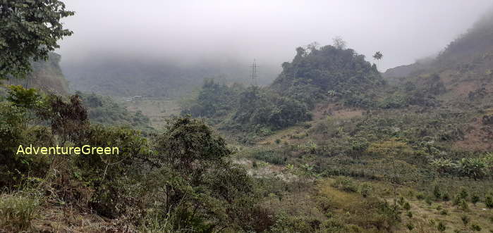 Mountainscape at the base of the  Pha Din Pass on the Son La side