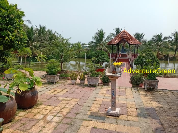 Travel guide to Vinh Long, Vietnam Travel guide to Vinh Long, Vietnam