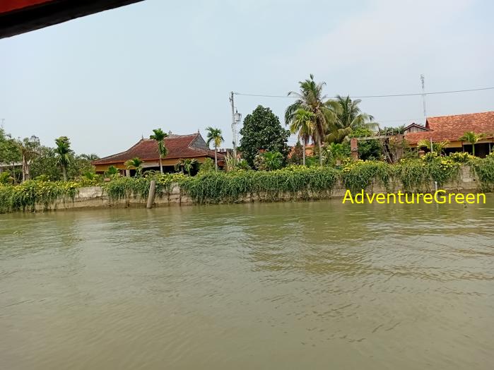 Travel guide to Vinh Long, Vietnam Travel guide to Vinh Long, Vietnam