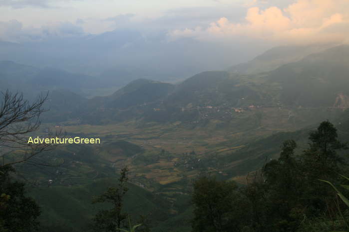 Breathtaking nature around the Khau Pha Pass