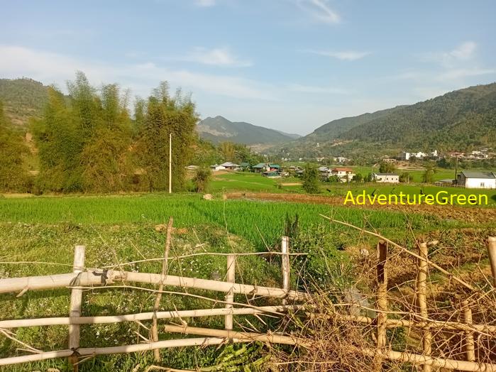 Travel guide to Tu Le Valley, Yen Bai, Vietnam Travel guide to Tu Le Valley, Yen Bai, Vietnam